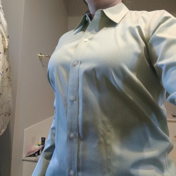 Button down blouse - Picture 3 of 5
